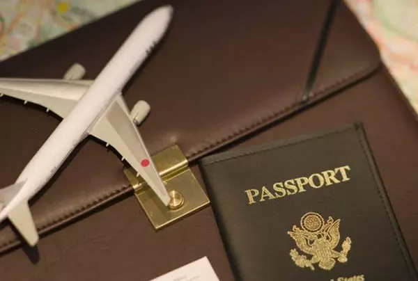 نکات لازم نگهداری از وسایل و مدارک در پرواز